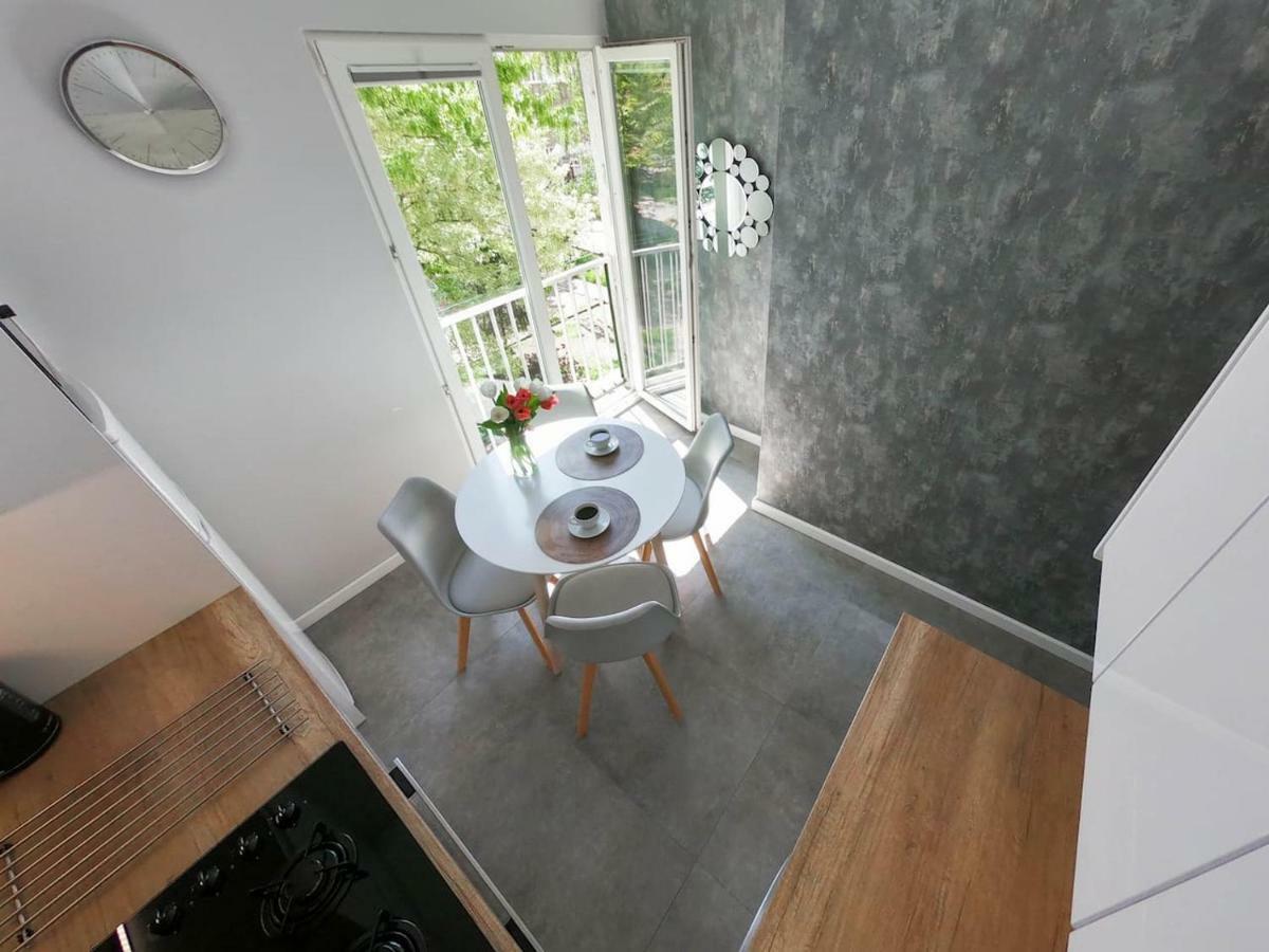 New Apartment - 300 M Town Hall - 3 Rooms - 7 People Wroclaw Bagian luar foto